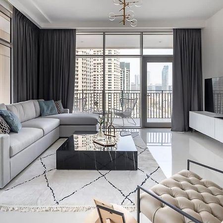 Frank Porter - Boulevard Crescent Dubai Exterior photo