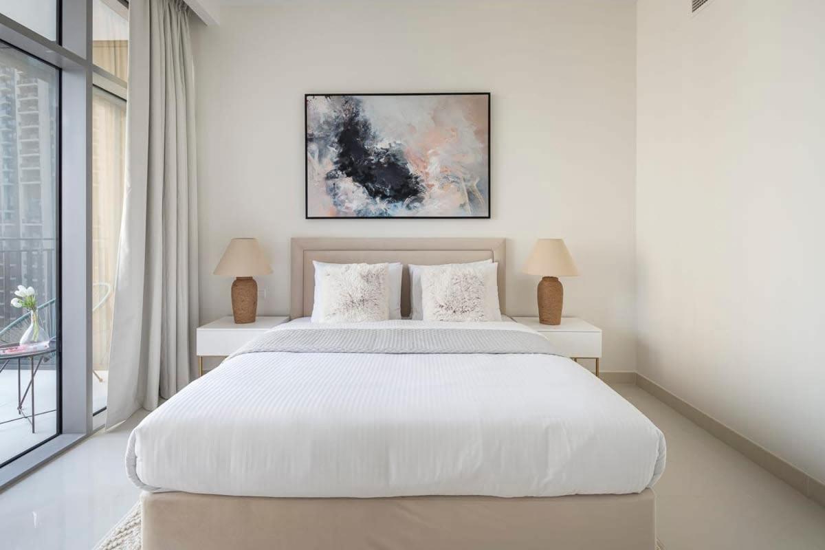 Frank Porter - Boulevard Crescent Dubai Exterior photo