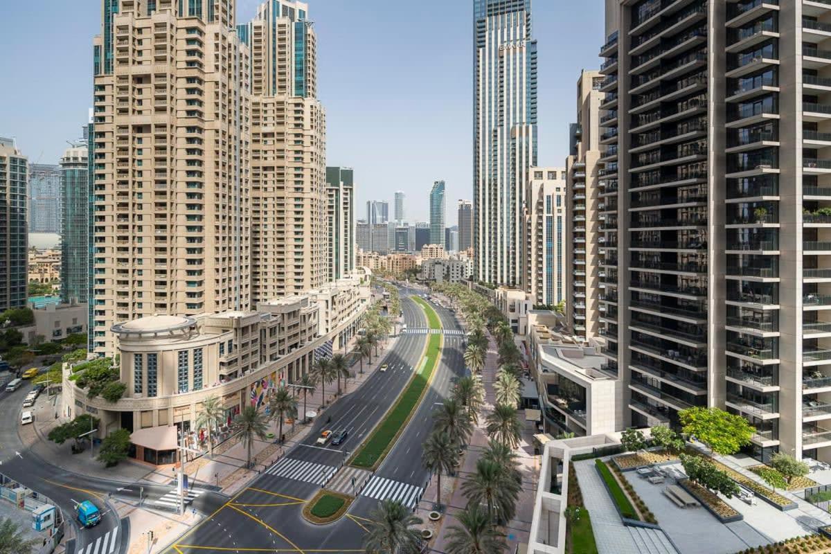 Frank Porter - Boulevard Crescent Dubai Exterior photo